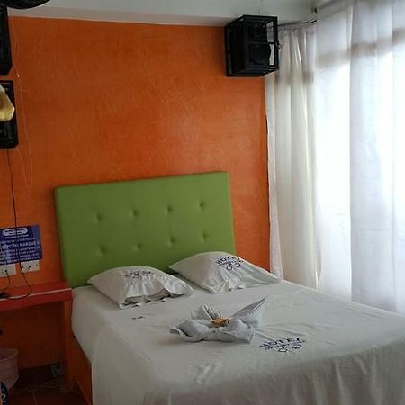 פריירה Hotel Confort Cuba מראה חיצוני תמונה